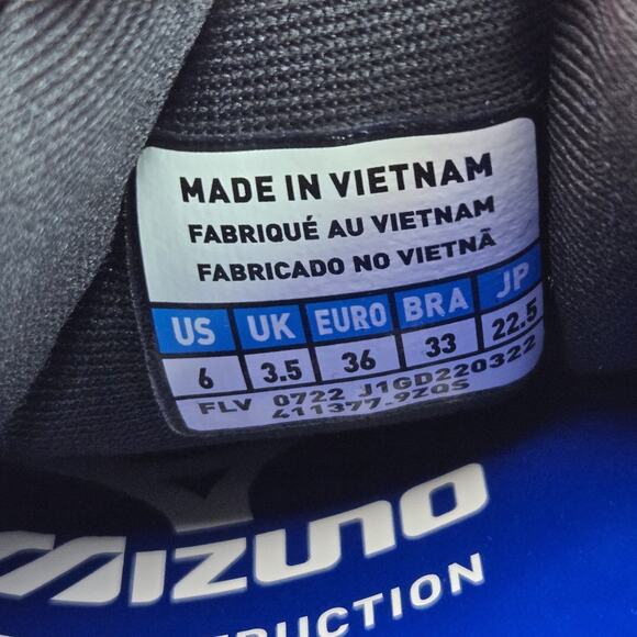 NEW Mizuno Wave Rider 26 Womens Size 6 Gym Running Shoes Black Blue - Picture 10 of 11